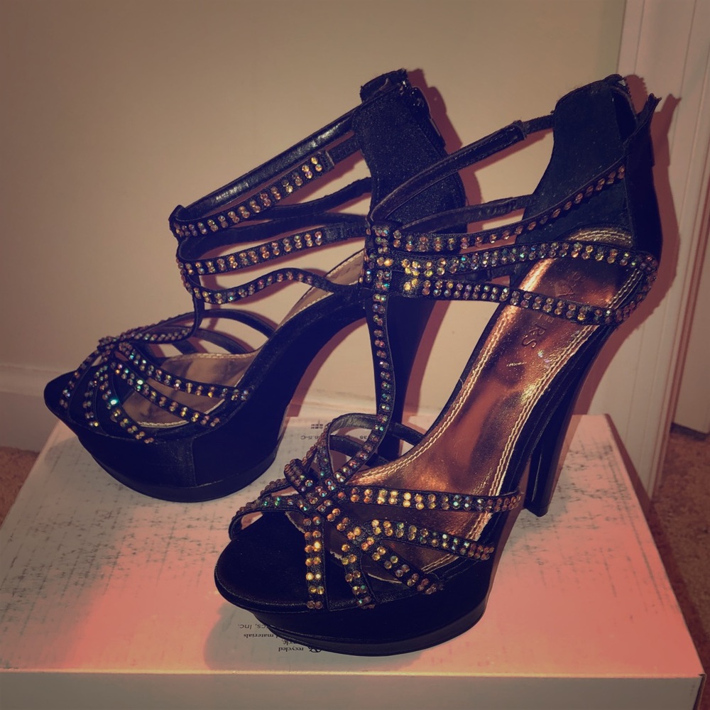 Bakers Obsessed Platform Heels